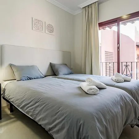 Apartment Modern Close To The Beach, Elviria Marbella