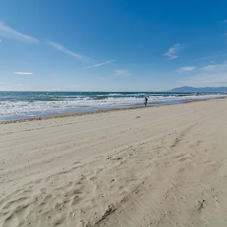 Apartment Modern Close To The Beach, Elviria Marbella
