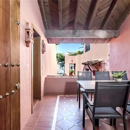 Apartment Modern Close To The Beach, Elviria Marbella